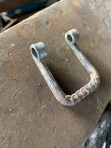 端っこを丸めて